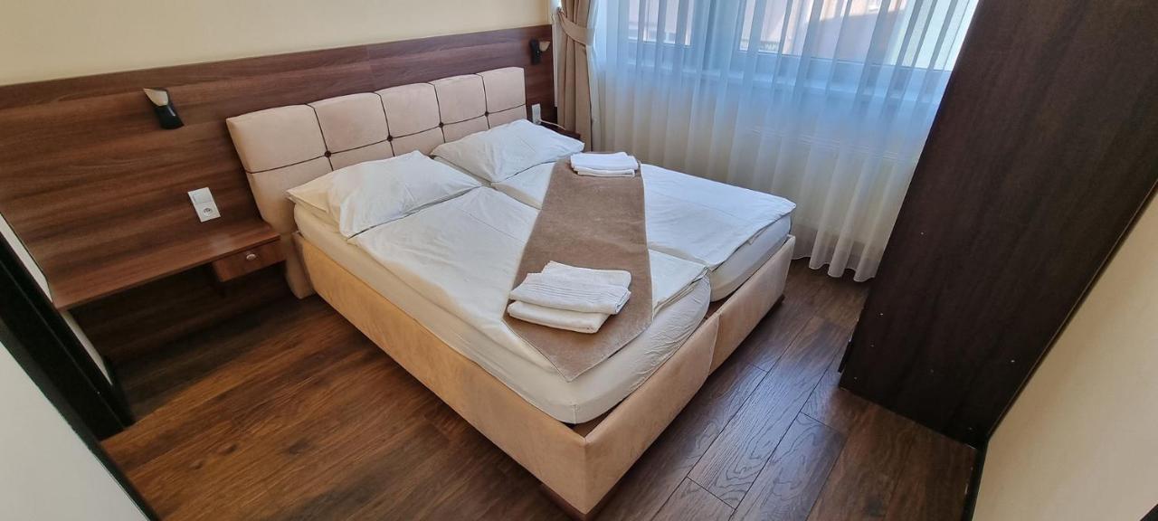 Elite Pension Штурово Екстер'єр фото